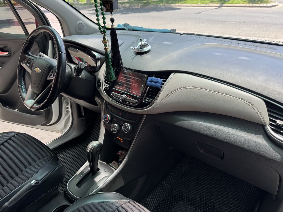 Продам Chevrolet Tracker 1 Primer 2018 пробег 63000