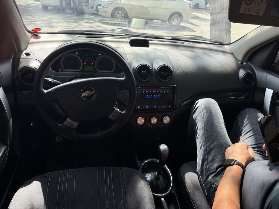 Некса 3 Оқ рангли автомат