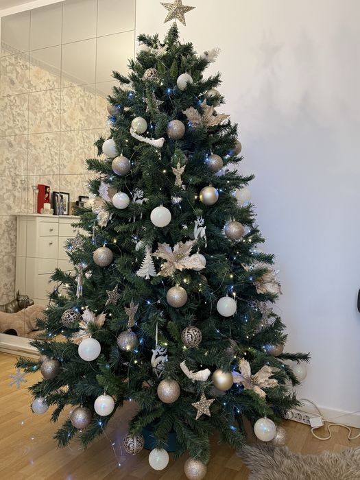 Brad artificial 180 cm lux