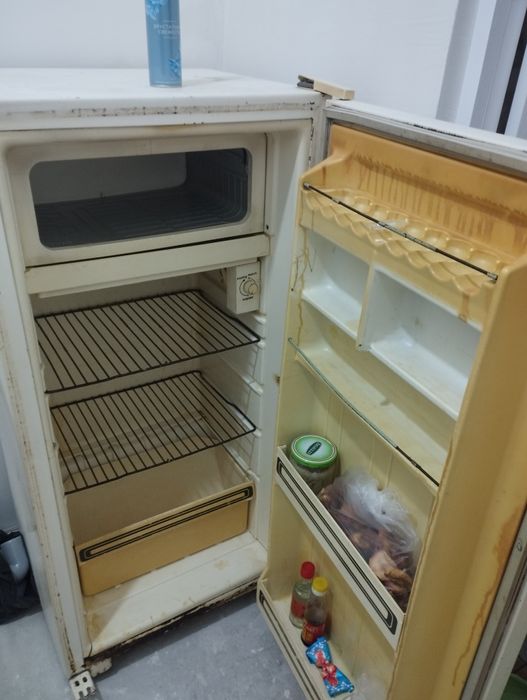 Продается холодильник