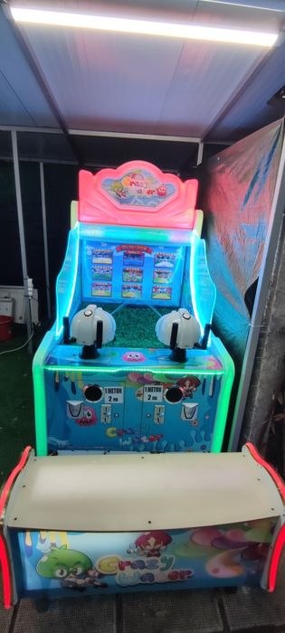Атракцион игра пръскане с вода  crazy water