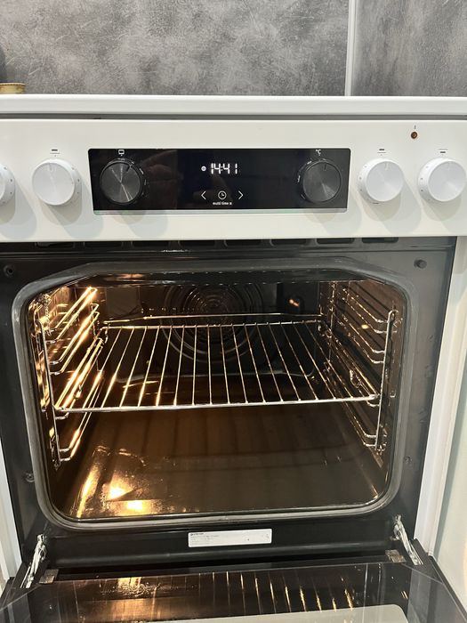 Печка с керамичен плот Горенйе! като нов