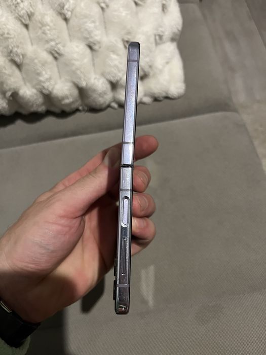 Samsung Z Flip 4