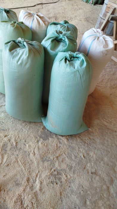 Apilka sotamiz qoplangan tel qiling mayda