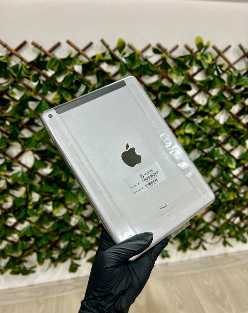 iPad Generatia 6 - 128 GB - Cellular (SIM) + Wifi - Noi - Nefolosite