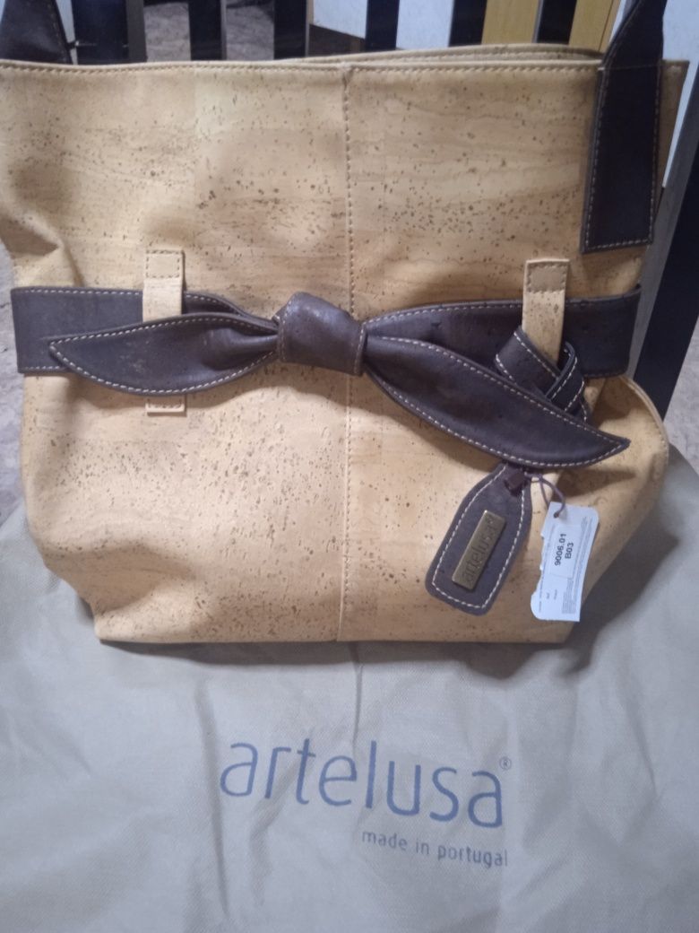 Женские сумки бренда Артелюса Испания