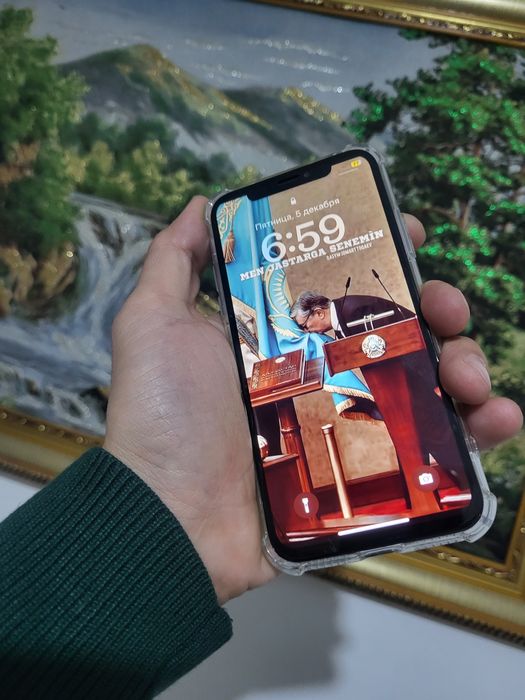 Продам айфон х 64 гб в хорошем состоянии