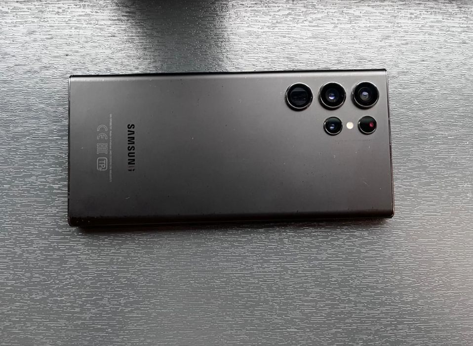 Самсунг С 22 Ультра 256/12