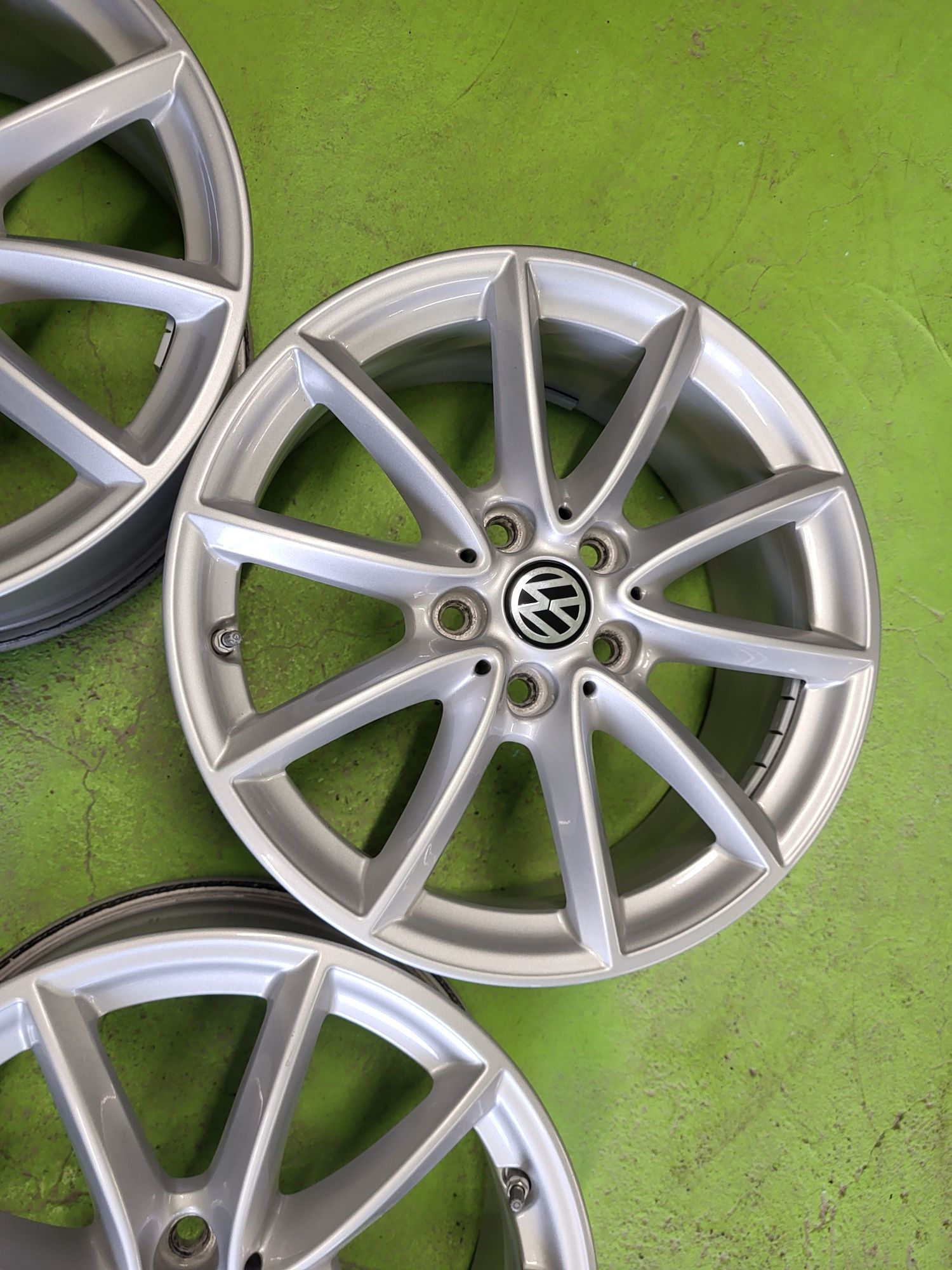 17 5x112 Vw Touran Caddu Golf 5 6 7 5х112