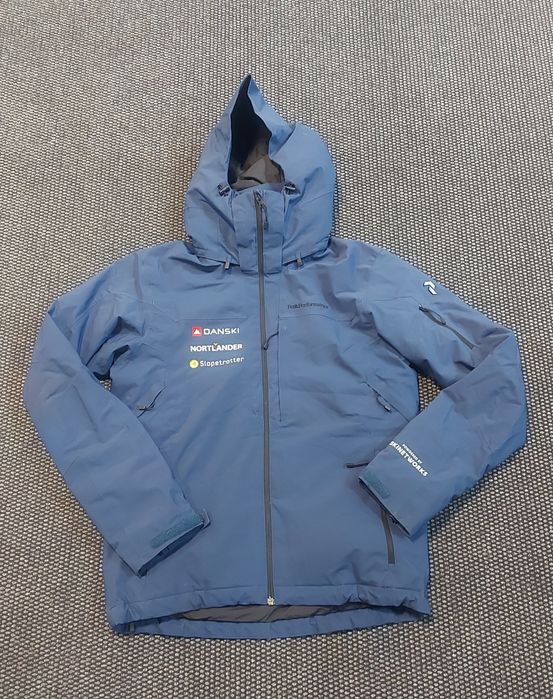 Peak performance ски яке M размер