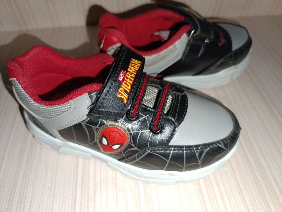 Детские кросовки, человек-паук