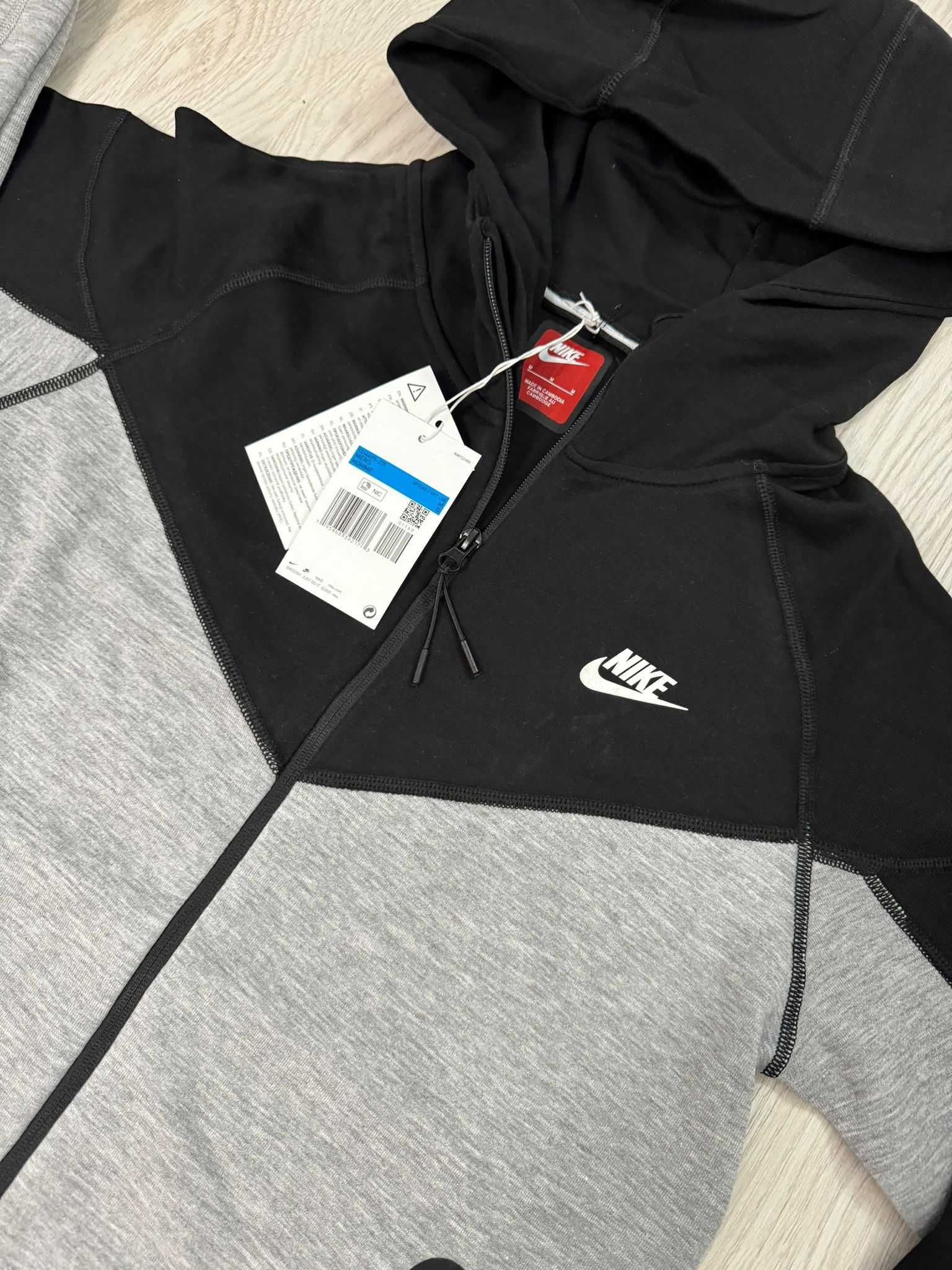 Trening NIKE TECH Fleece Baieti Model NOU din Bumbac l Compleu PRMIUM