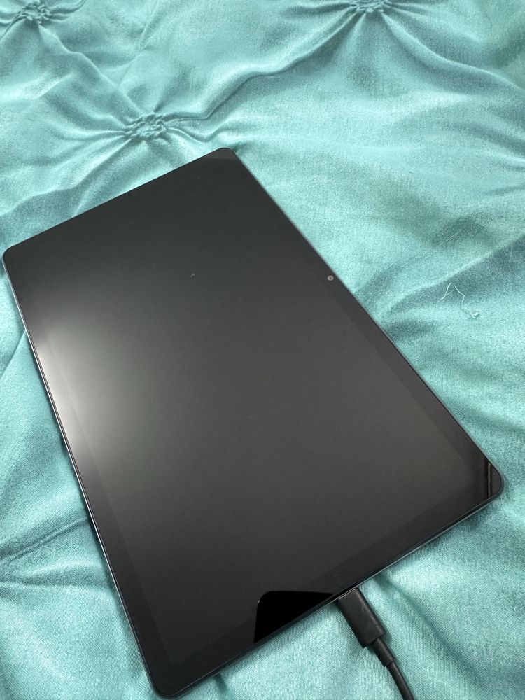 Tableta Lenovo Tab M10 plus  in garantie