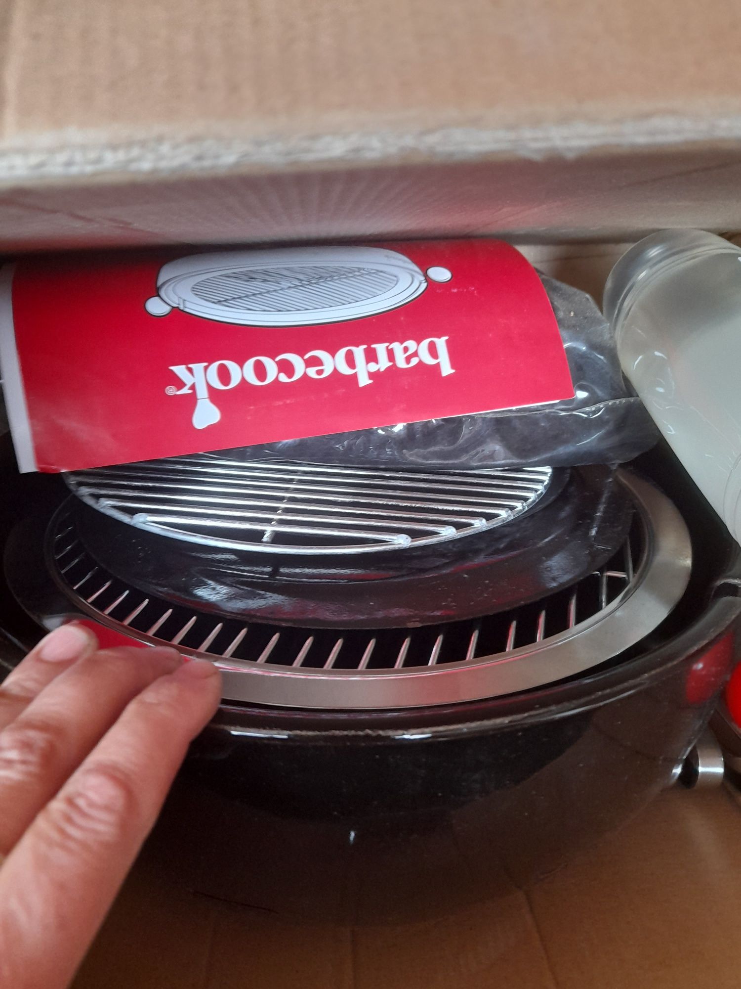 Aparat de barbeque