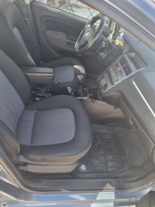 Fiat linea an 2007