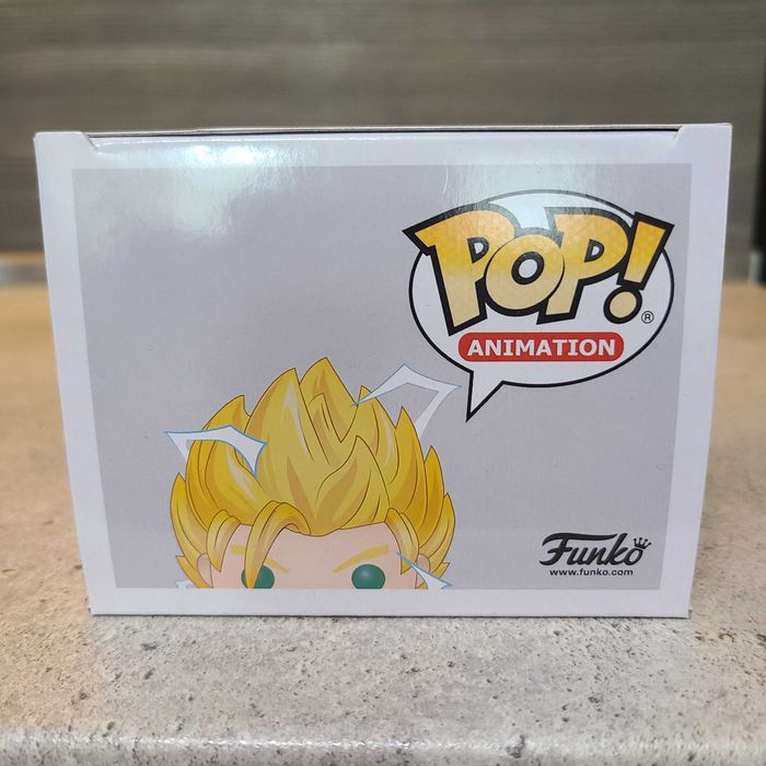 Кукли  Фънко ПОП Holiday Barbie  (08) и Super Saiyan Goku  (865)