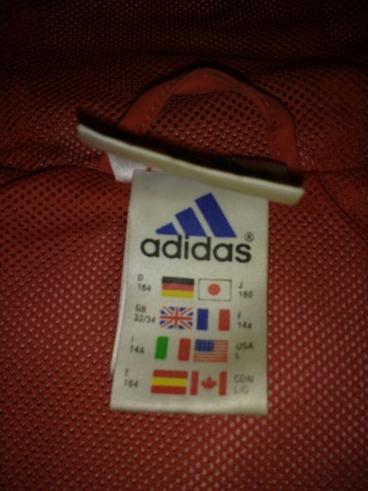 Vesta impermeabila Adidas mărimea S