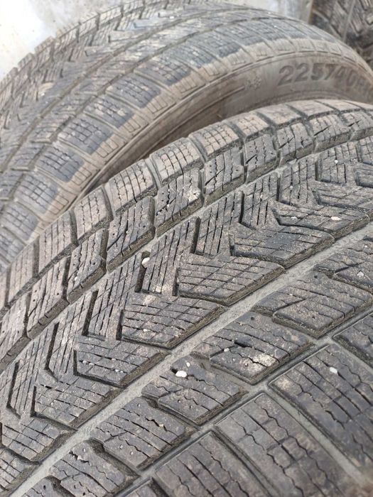 4бр. Зимни гуми 225/40/18