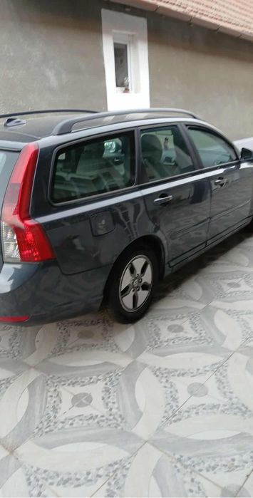 Masina de vanzare Volvo V50