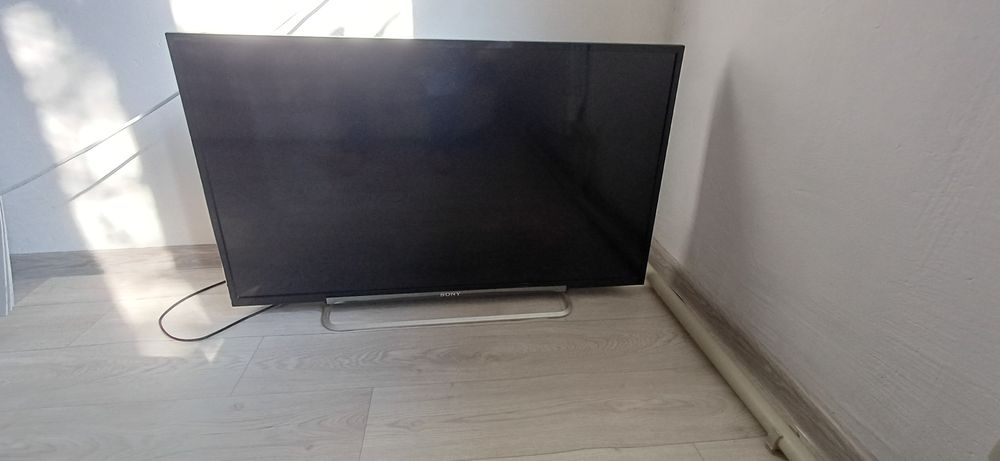 Продам телевизор