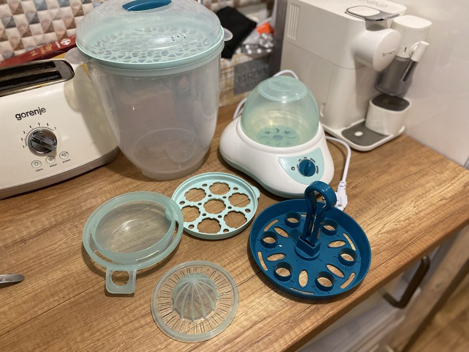 Sterilizator biberoane si tetine 5 in 1 - incalzitor si fierbator abur