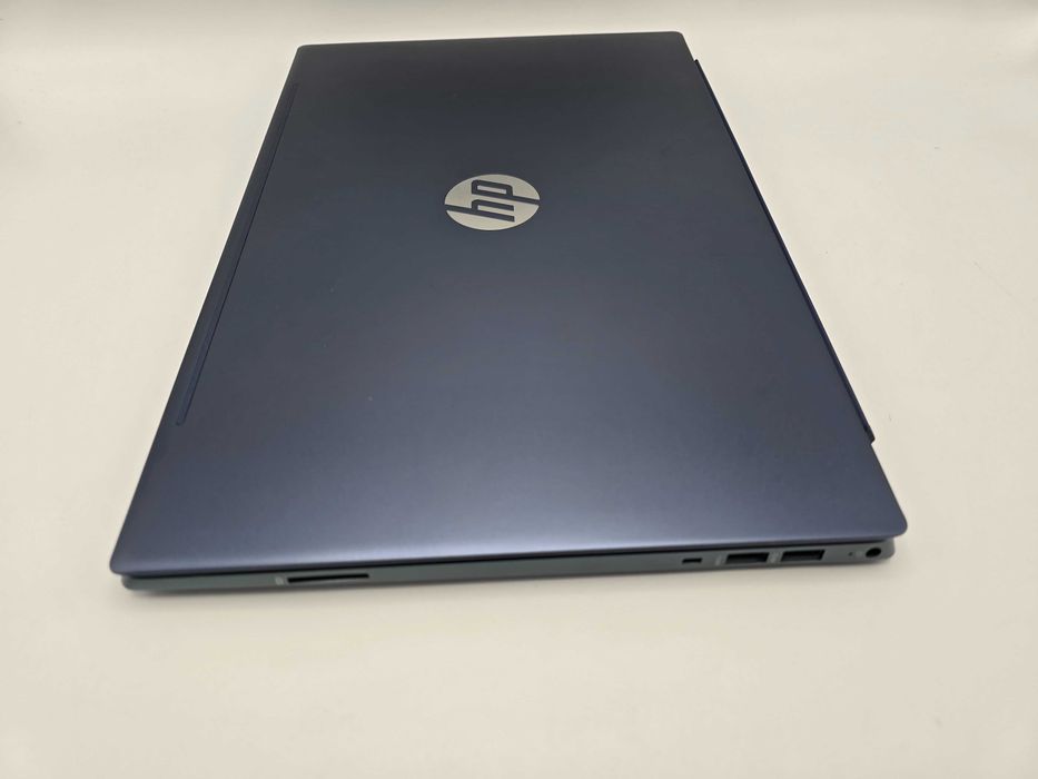 Laptop 15.6" FHD HP Pavilion 15-cs3011nq i5-1035G1 8GB Ram 240GB SSD