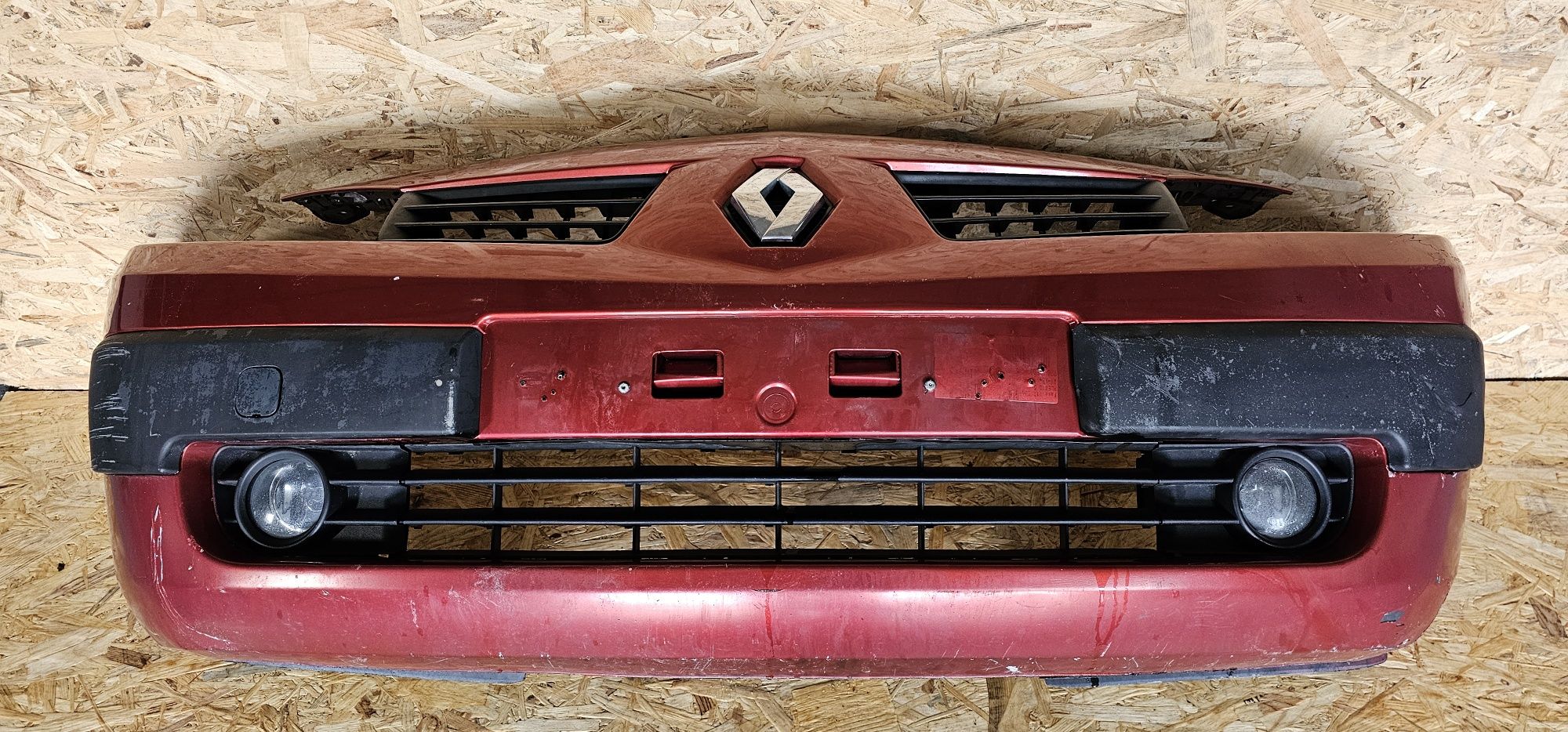 Bară față Megane 2 model 02-2006 Originale Complete cu urme de uzură
