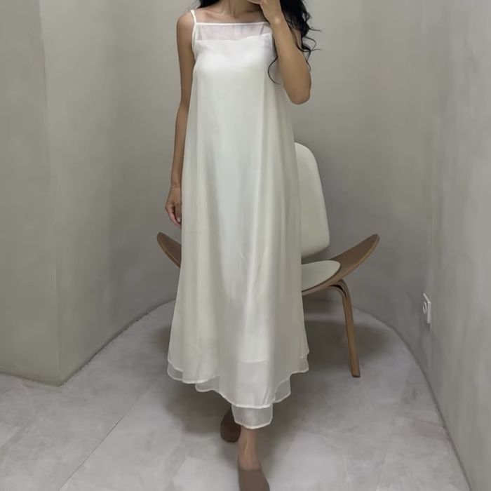 Платье от магазина Nora