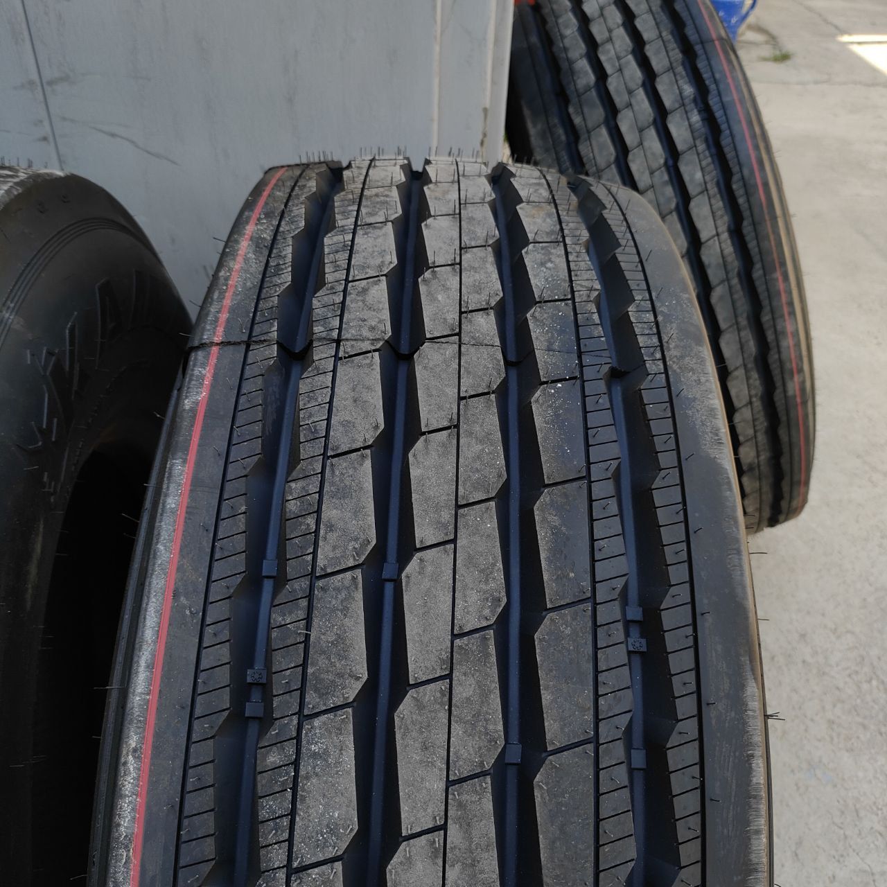 Автошина 385/65R22.5 Кама