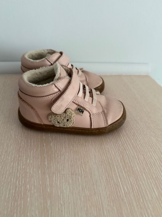 Зимни обувки за момиче - 25 размер
