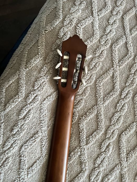 Гитара, состояние новое, нет изъян!