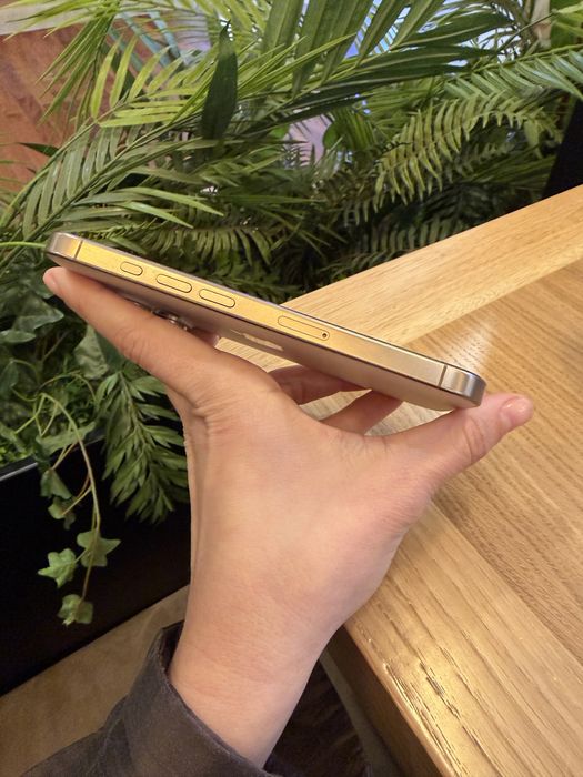 Iphone 16 pro - 1 TB