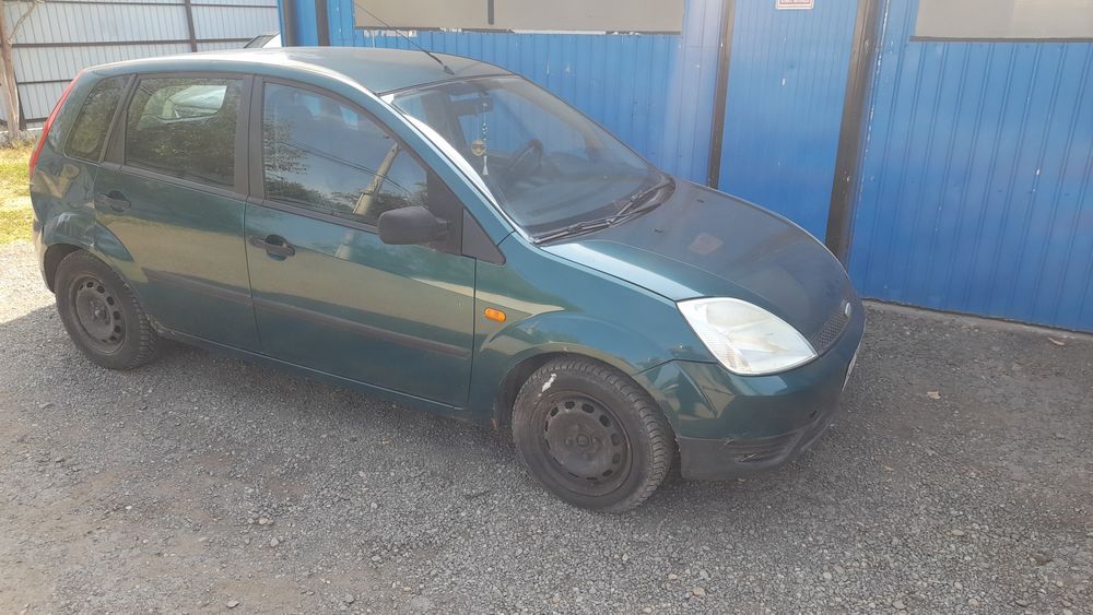 Vând Ford Fiesta 2003 1,4 diesel