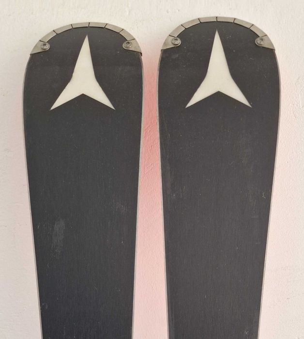 Schiuri ATOMIC Redster S9+ATOMIC X12TL, GRIP WALK-1.999 ron/ 399 eur