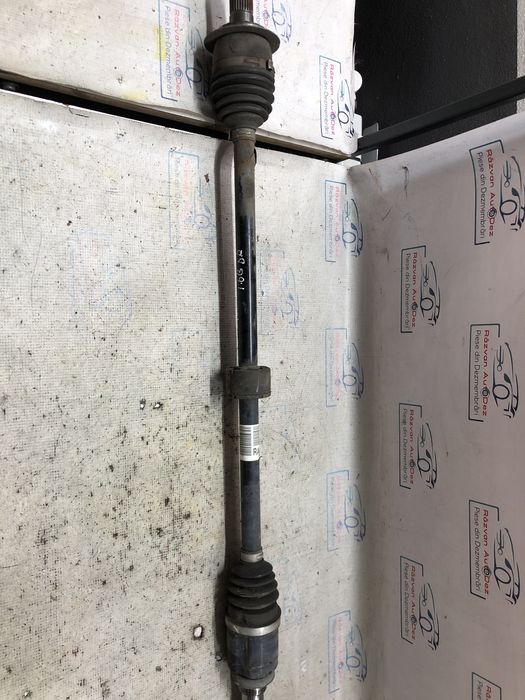 planetara dreapta fata suzuki vitara 1.6 benzina 2017