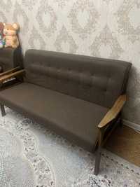 Классическое ретро кресло-диван