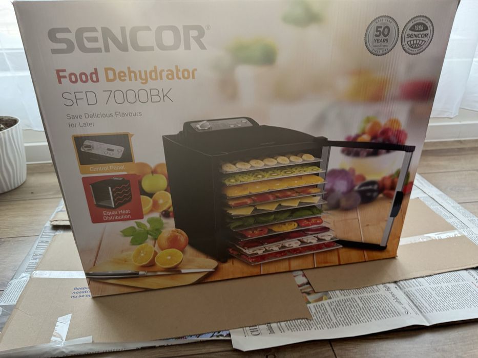 Дехидрататор за храна Sencor SFD 7000BK