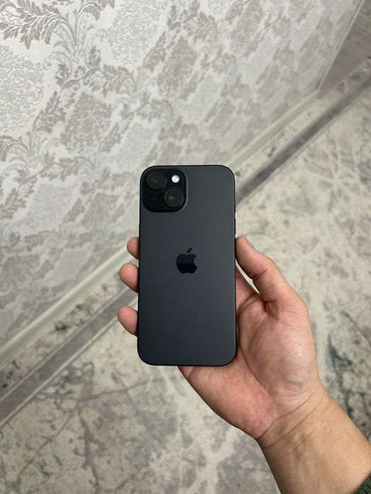 Продам или обменяю iphone 15 128 гб (АКБ - 90%) все родное