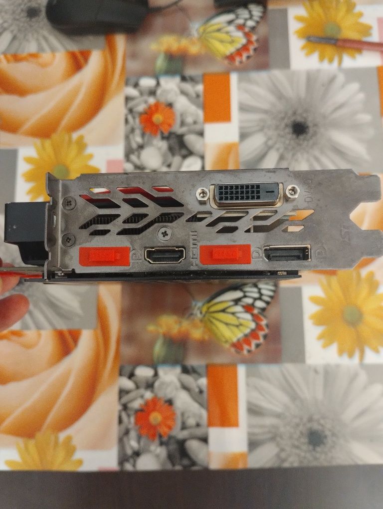 Placa video MSI GTX 1070 Gaming X 8gb