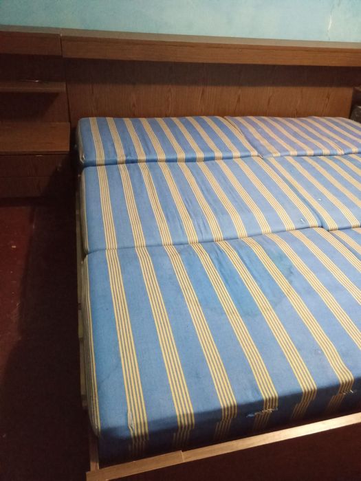 Продаётся  кровать двухспалка
