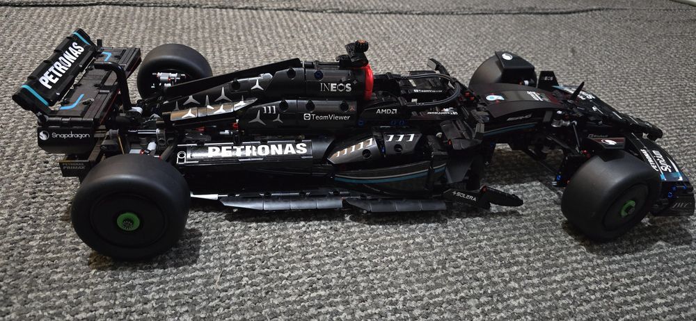 Lego F1 Mercedes 42171