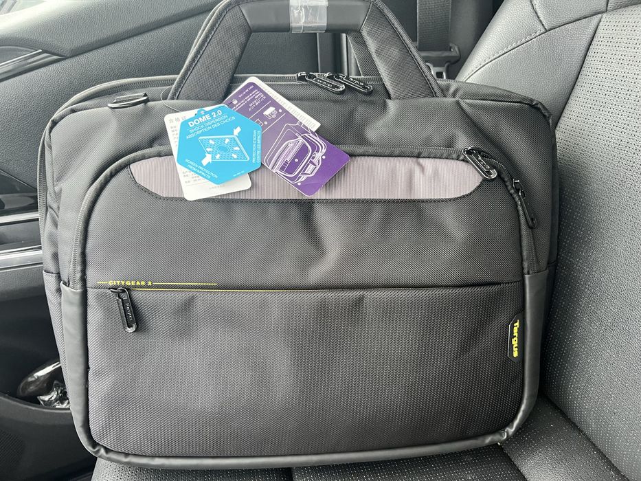 Targus CITYGEAR Маркова чанта за лаптоп  и документи logitech