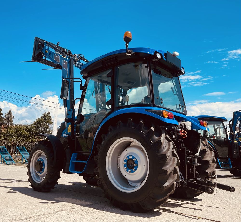 Tractor Solis 50 Cp cu cabina si incarcator frontal Ardita BH
