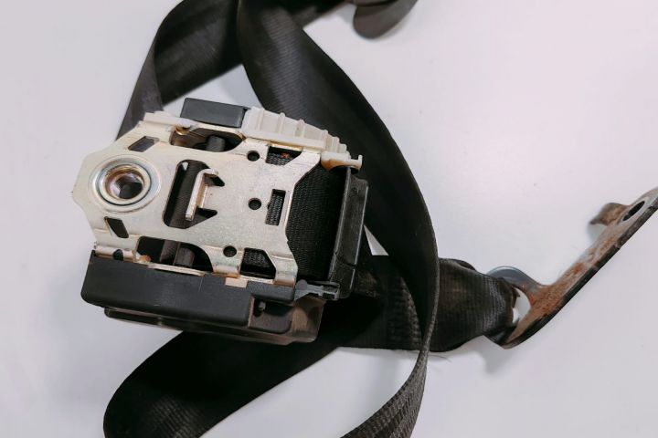 Centura de Siguranta  dreapta spate 1T0857806B Volkswagen VW Touran p