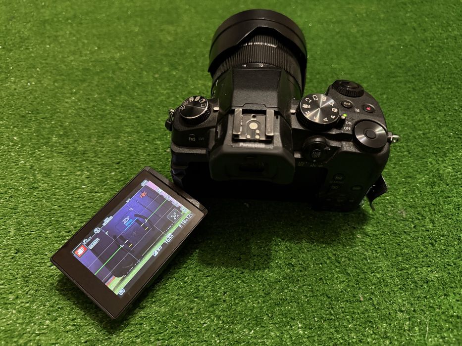 Panasonic g80 cu Leica Vario 12-60 f/2.8-4 si Zhiyun Crane Plus