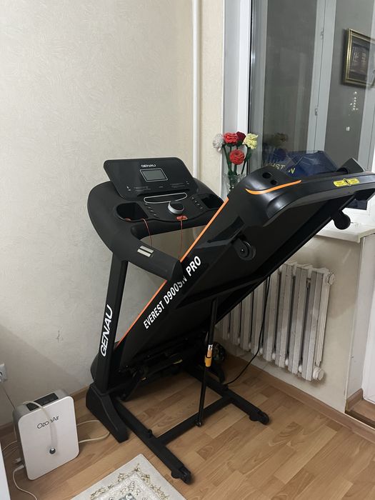 Продам беговую дорожку