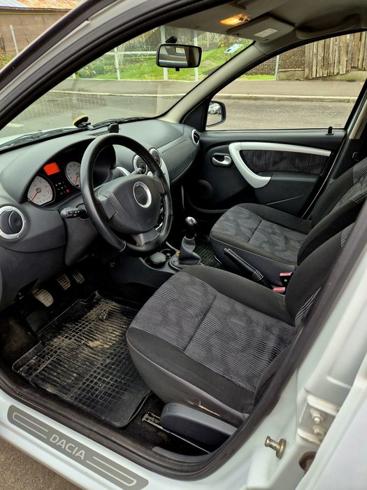 Dacia Sandero 70.000 km, unic proprietar