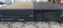 Xbox One 500GB + kinect сензор + 10 Игри + 4 джойстика