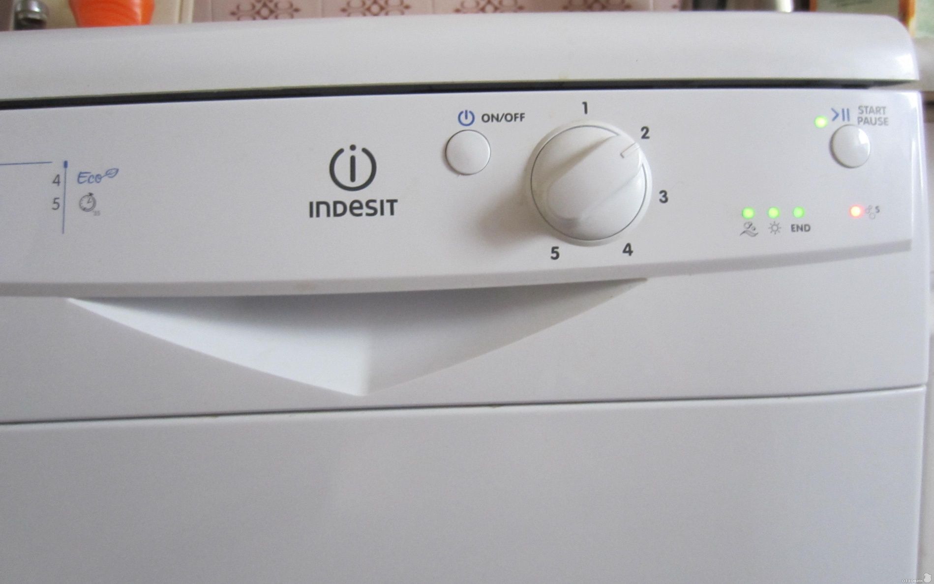 Посудомоечная машина INDESIT