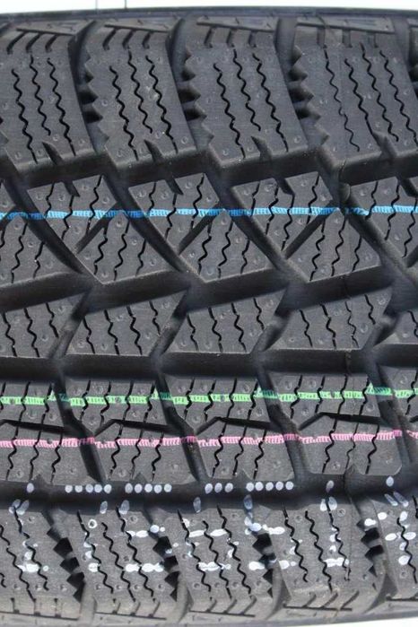 Anvelope iarna noi 175/65 R14 82T Doublestar